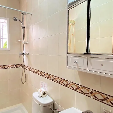 Nueva 52 Pubelo Andaluz Casasol Tatil Evi