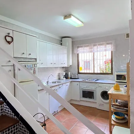 Nueva 52 Pubelo Andaluz Casasol Feriehus *